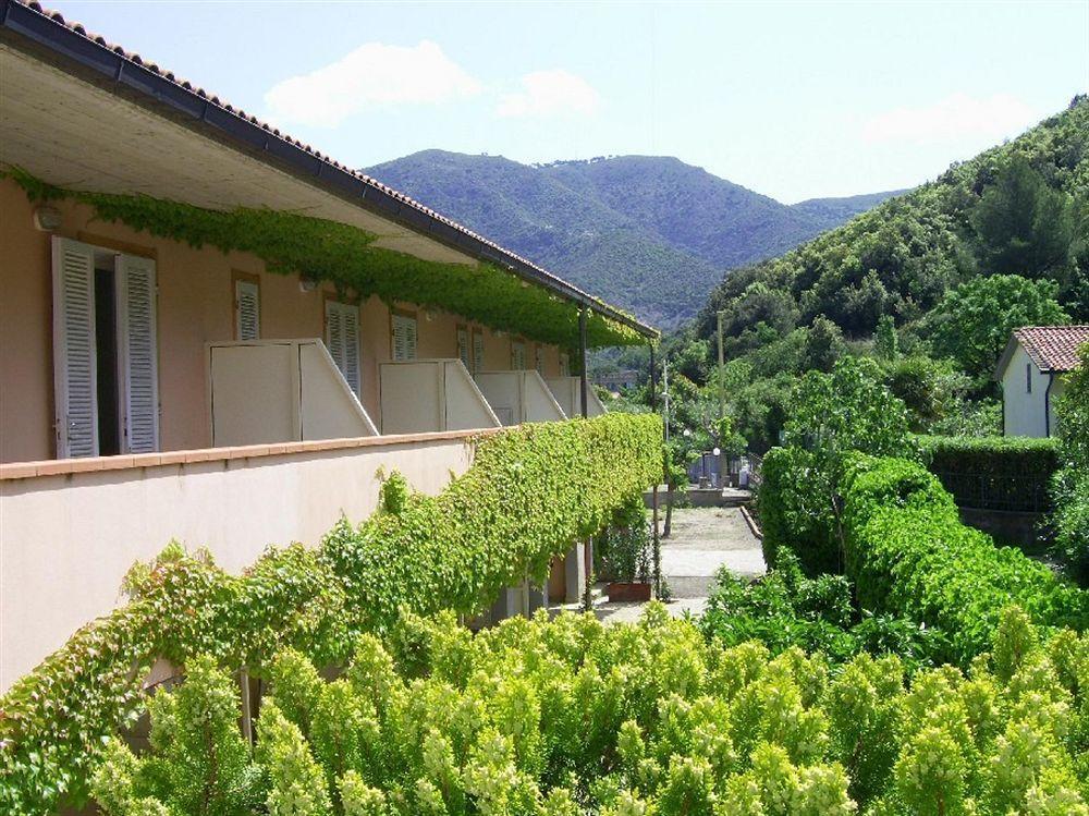 Residence Hotel Villa Mare Portoferraio Zewnętrze zdjęcie